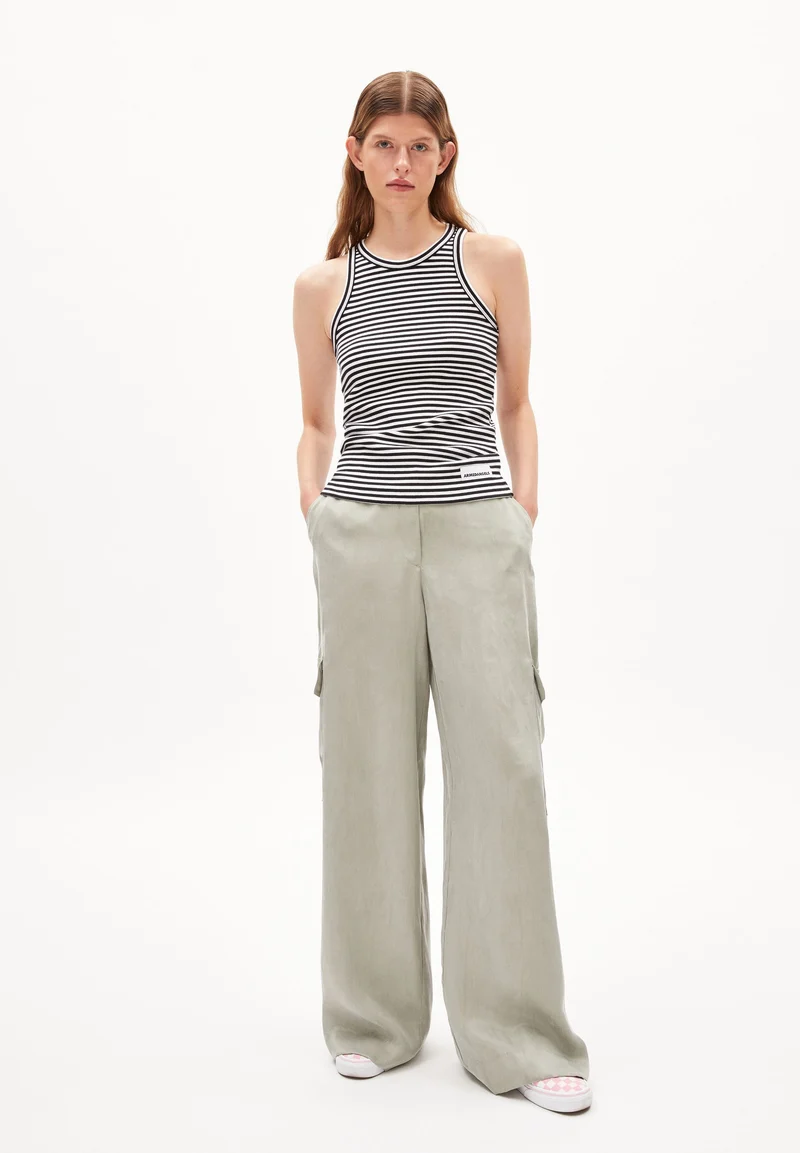 KANITAA STRIPES | black-white