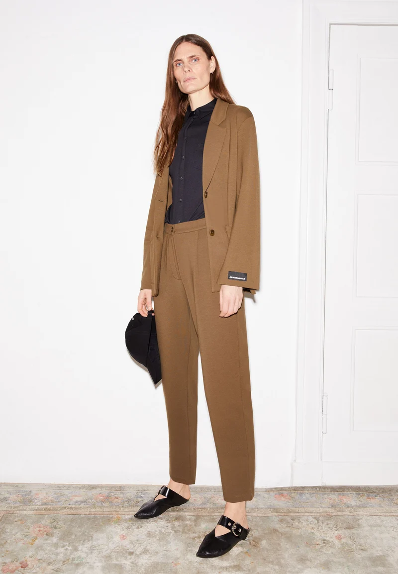 MARIAA FERNANDAA JERSEY BLAZER | dried moss