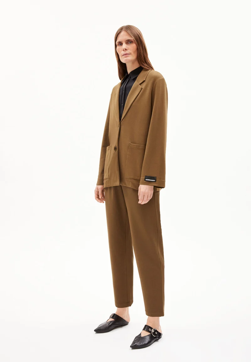 MARIAA FERNANDAA JERSEY BLAZER | dried moss