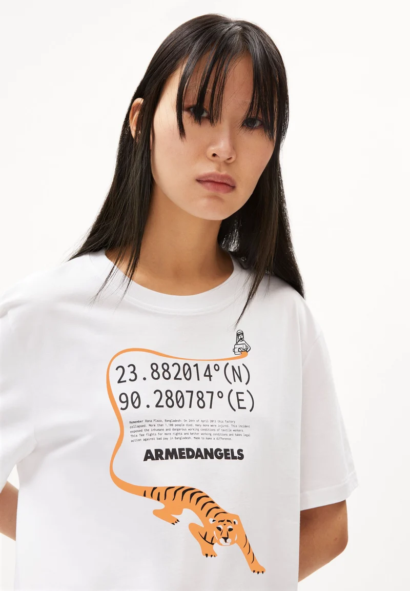 AADO 10YEARS | white