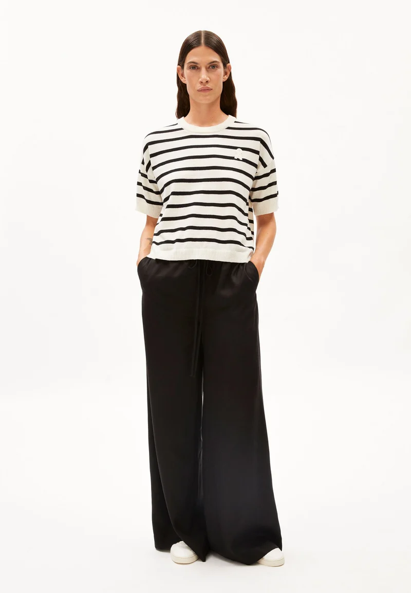 LILLAAS STRIPES | off white-black