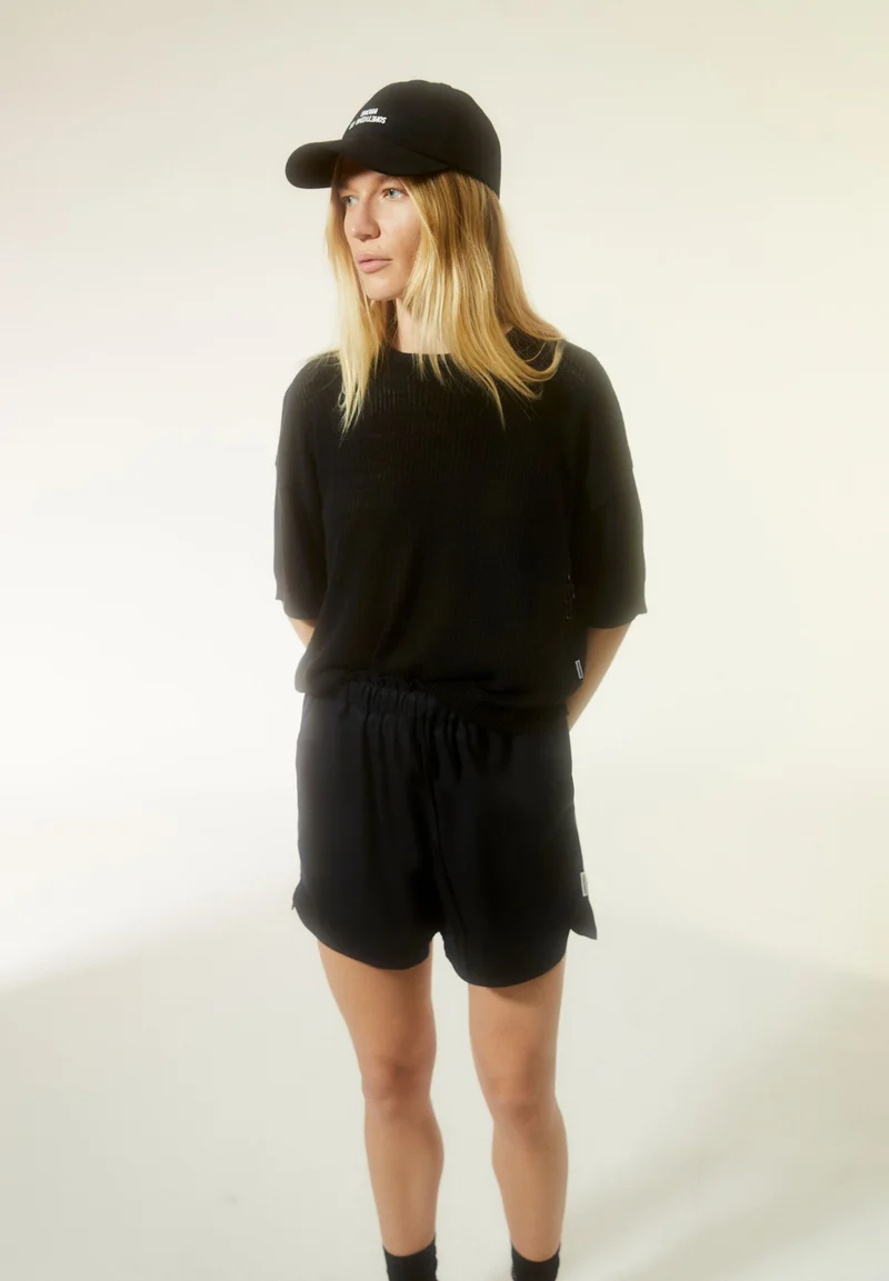 LILLAAS LINO | black