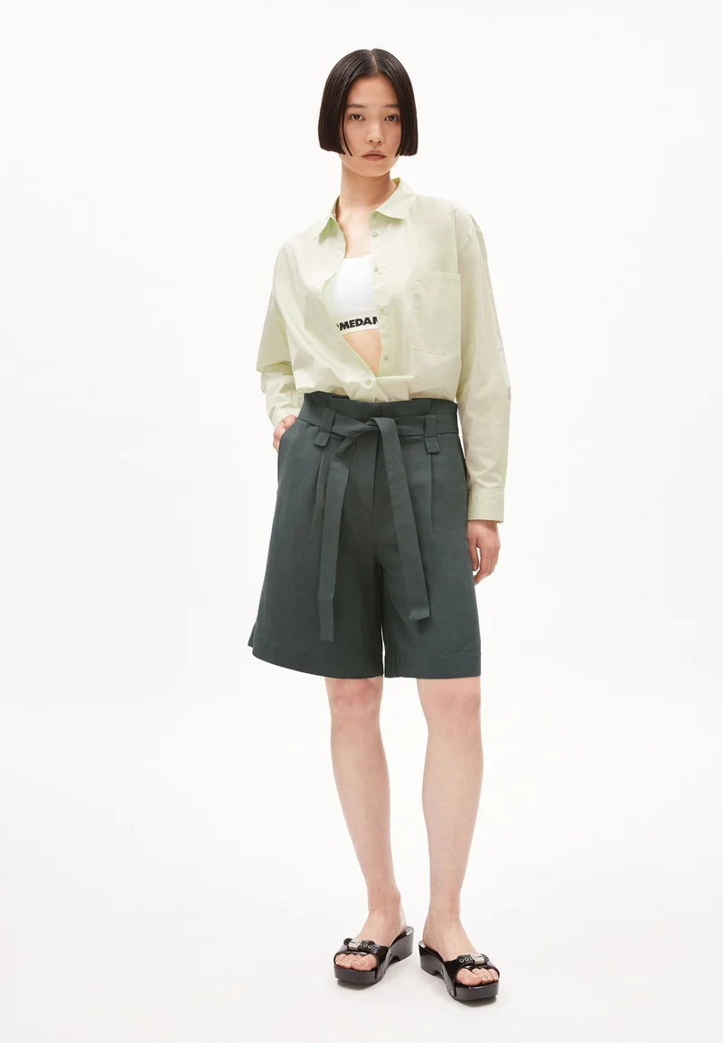 MIRENAA LINO | space steel