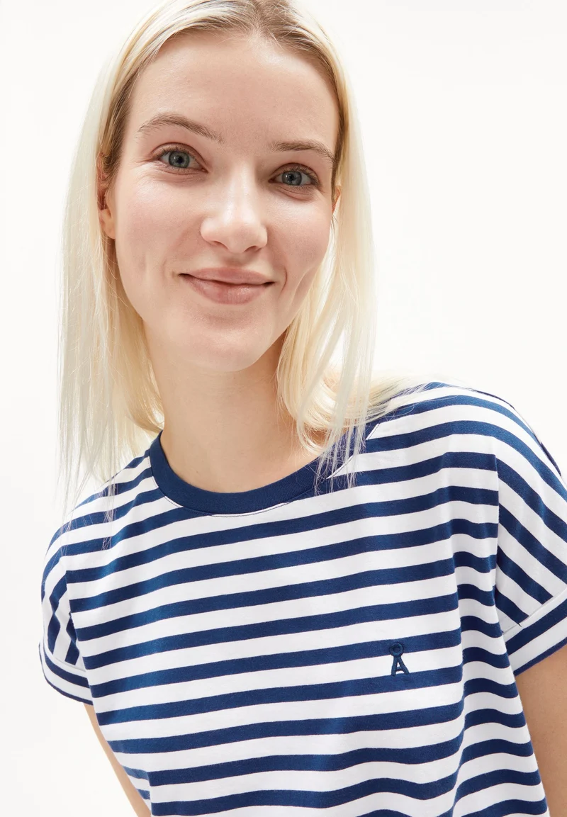 IDAARA GESTREIFTES T-SHIRT | white-lapis blue