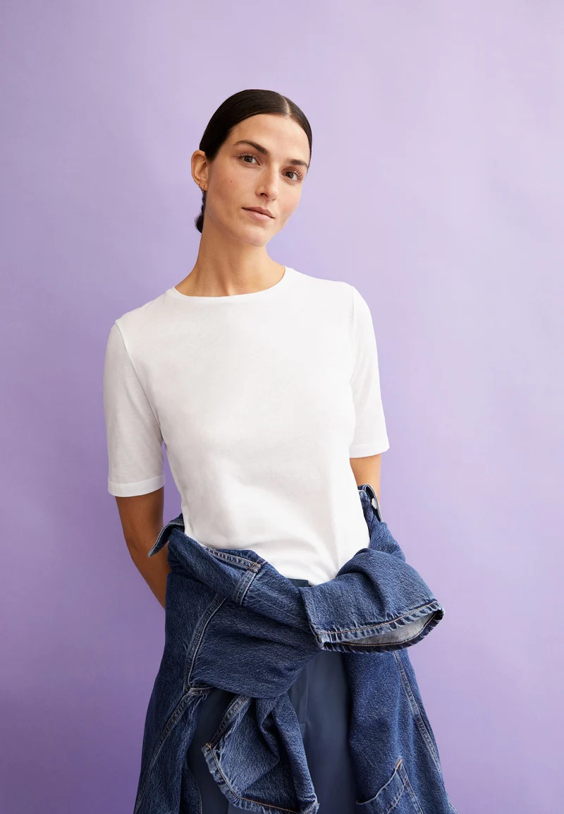 DONAAJI FEAATHER LIGHT | white