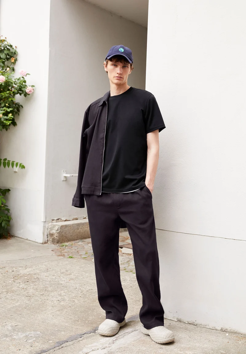 MAARKOS MERC PREMIUM | black
