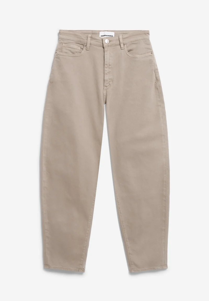 BAARLY GMT DYE | sandstone