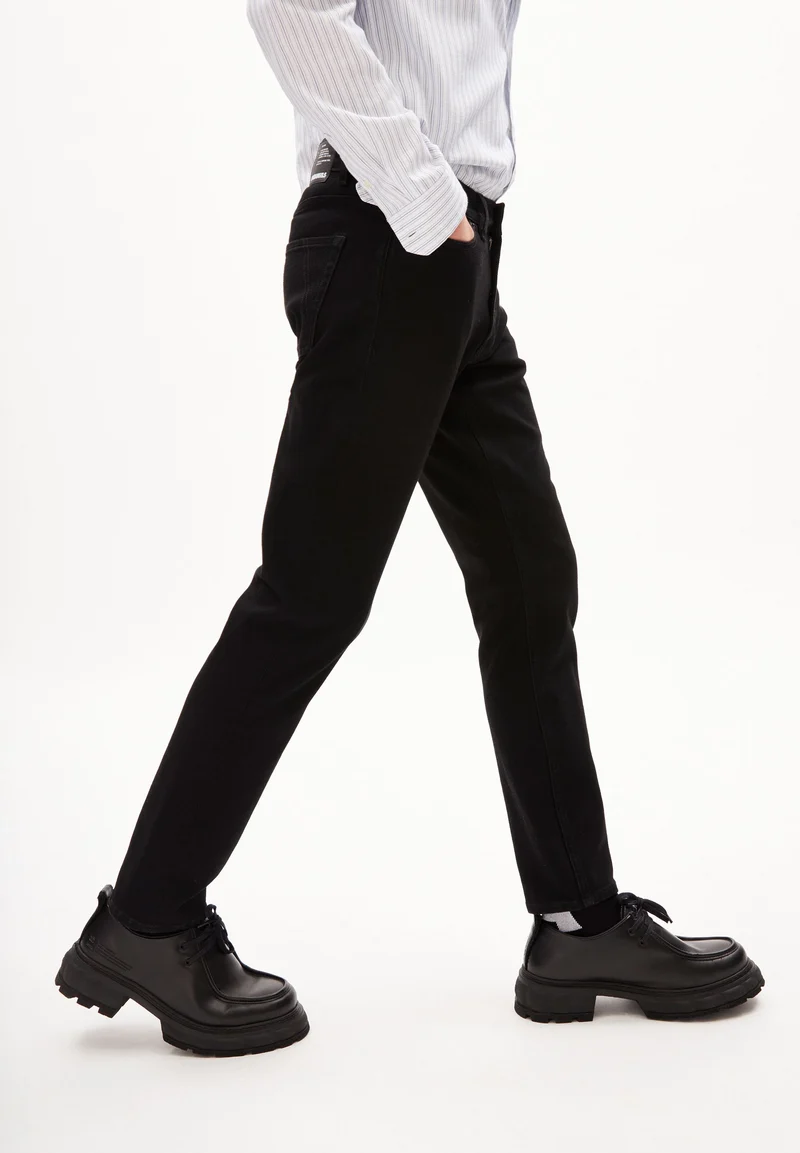 IAAN COMFORT | rinse black