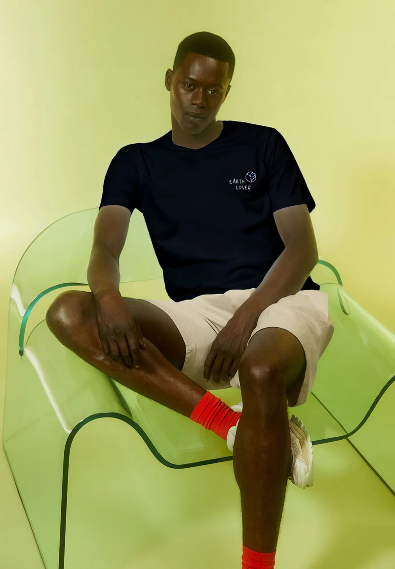 JAAMES LOVAA | black