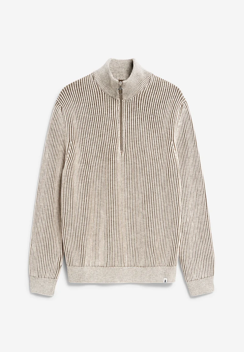 MAATEY | oatmilk-dried moss