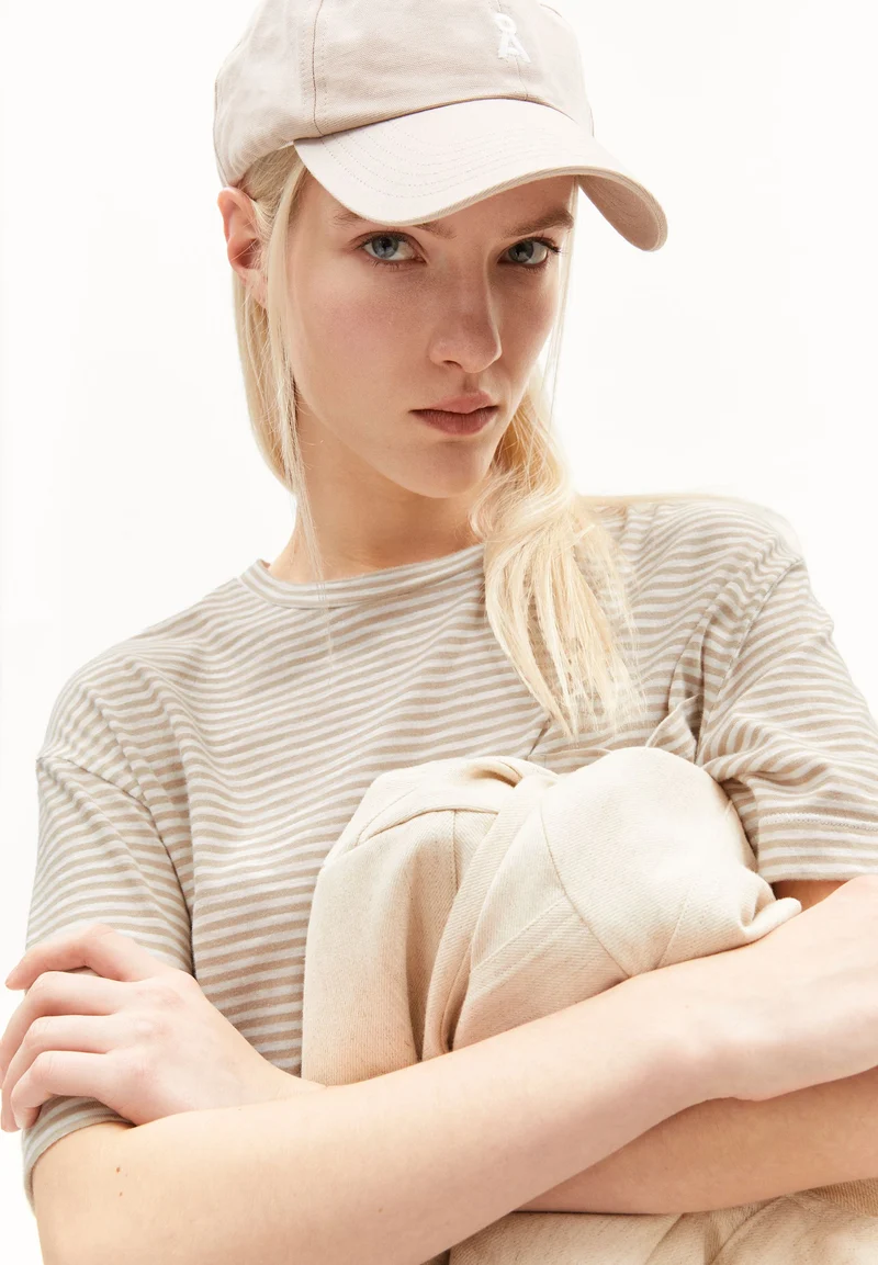 CHAARA LOVELY STRIPES | sand stone-oatmilk