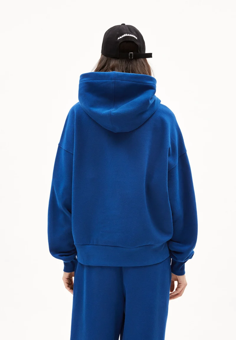 FRANCISARAA | lapis blue