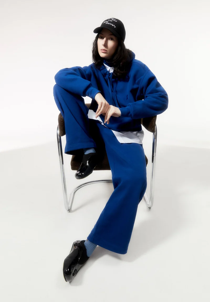 FRANCISARAA | lapis blue