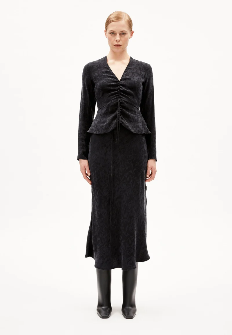ANAYAA JACQ | black