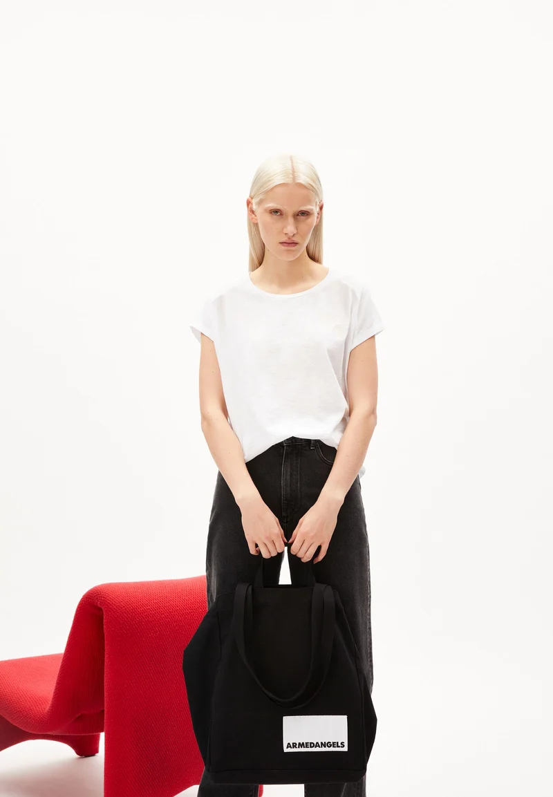 ONELIAA FAANCY | white