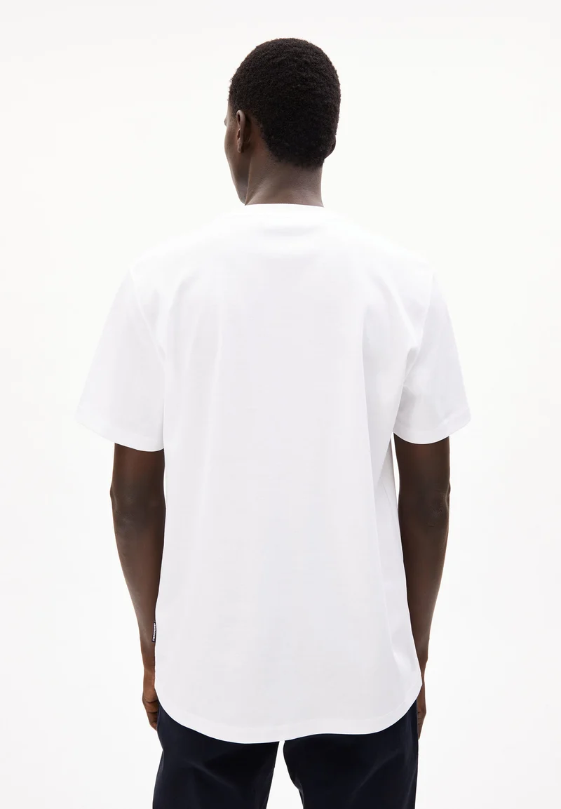 MAARKOS MERC PREMIUM | white