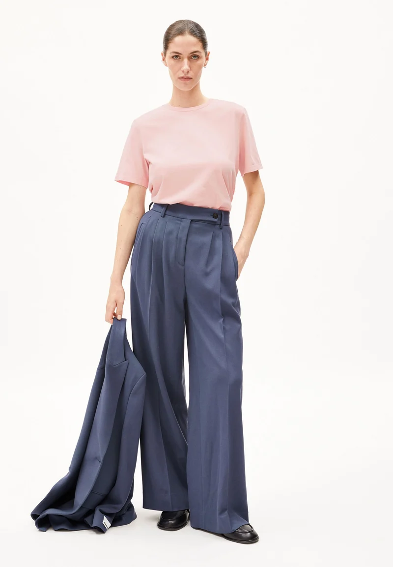 LUALAA T-SHIRT | rosalilly