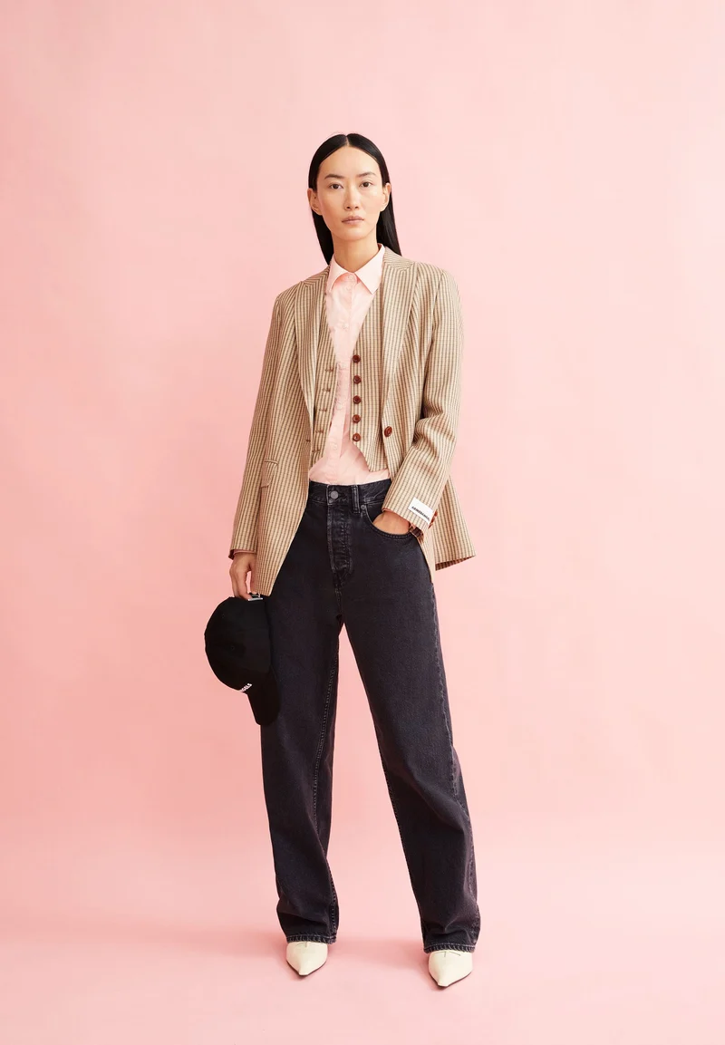 MIKULAA CHECK | sandstone