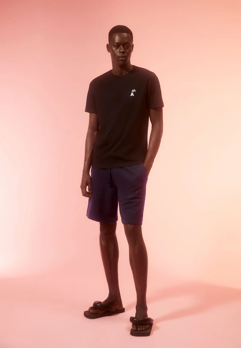 JAAMES FLOWAA | black