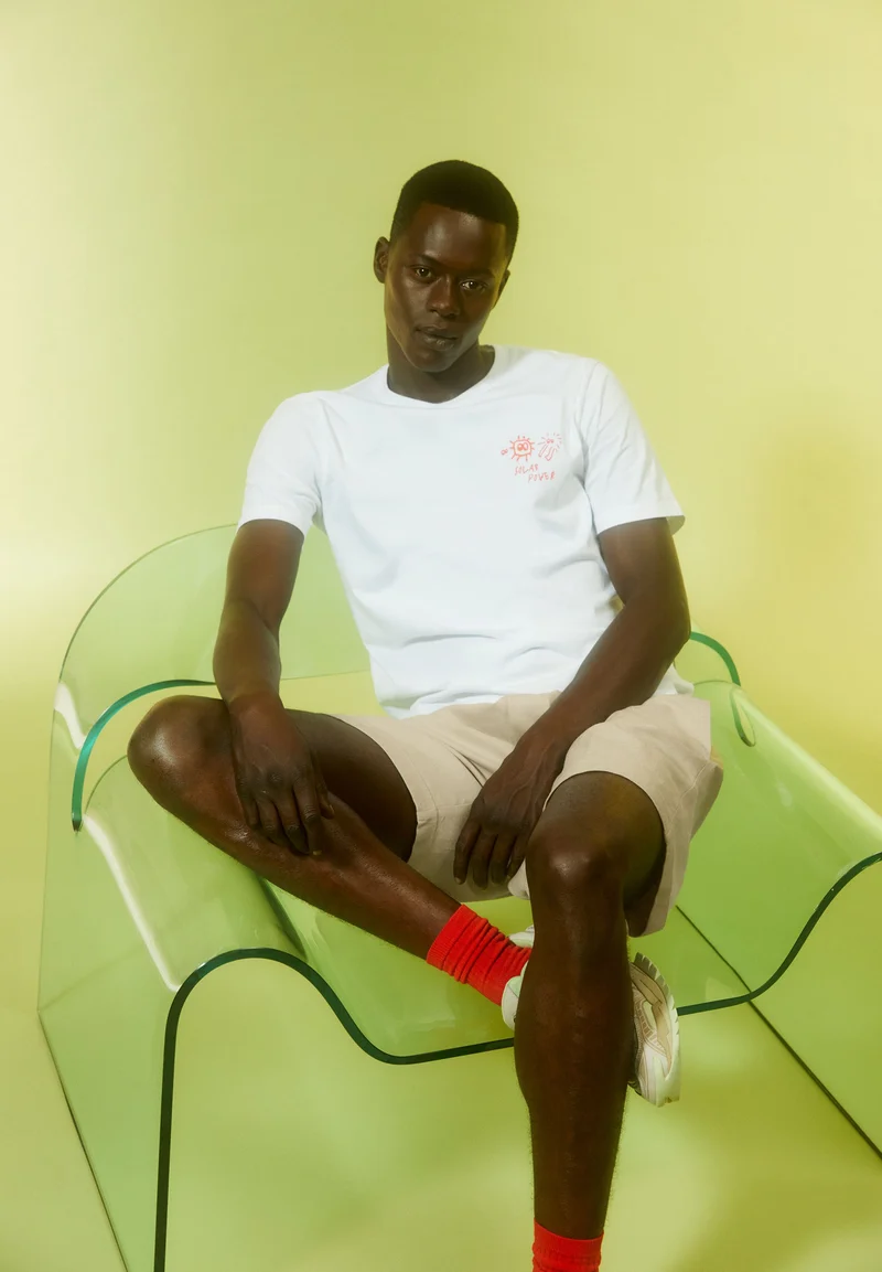 JAAMES LOVAA | white