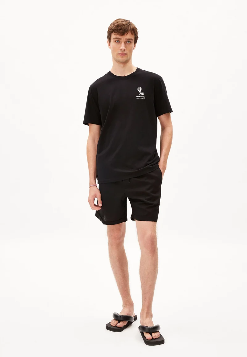 AADONI LEAAF | black