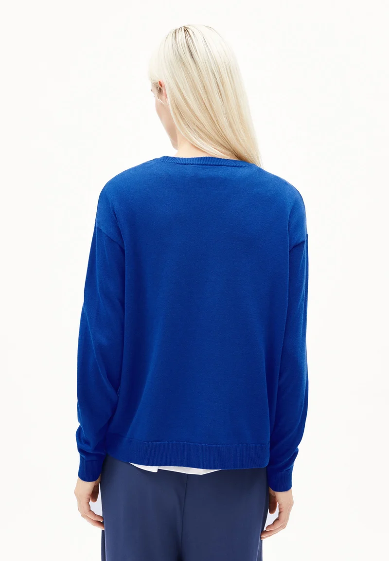 LARUNAA | lapis blue
