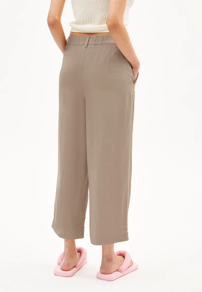 CAARUNUS LINO HOSE | cinnamon dust