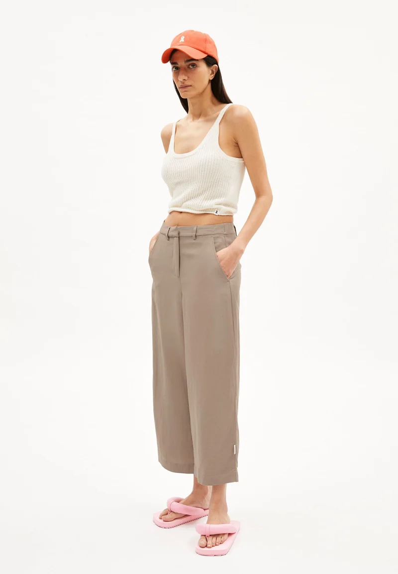 CAARUNUS LINO HOSE | cinnamon dust