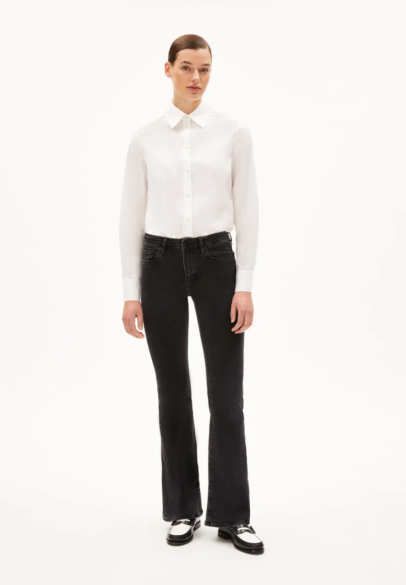 ANAMAA MID WAIST FLARED JEANS | washed down black