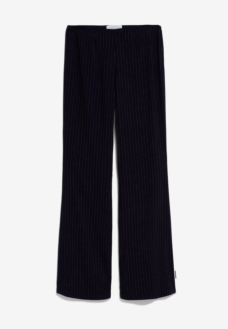 PHAAMINA PINSTRIPE | night sky-white