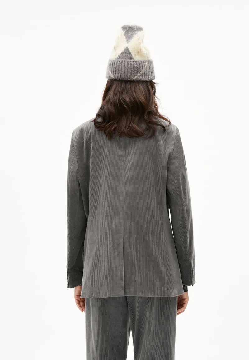 BENAAI CORDUROY | iron cast