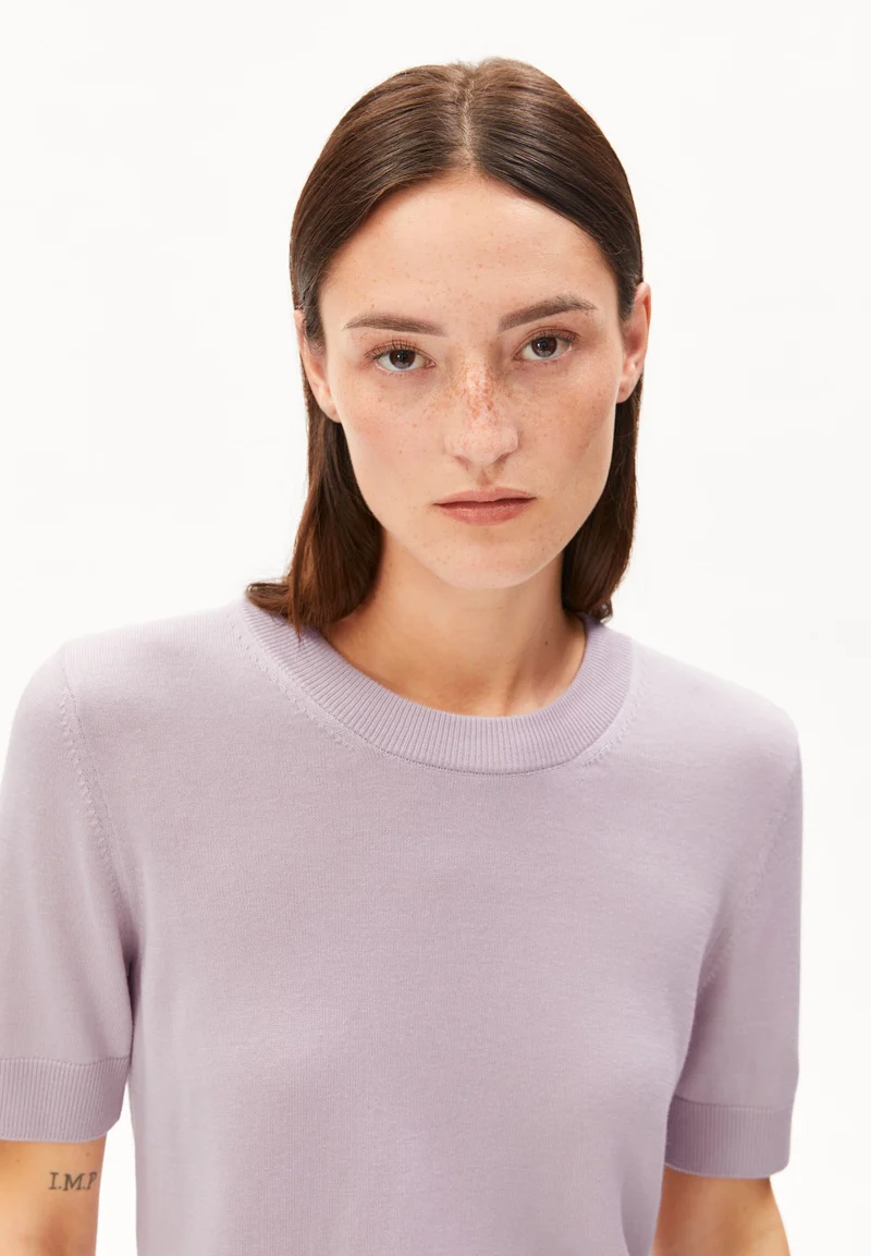 SILJIAAS STRICK T-SHIRT | ice grape