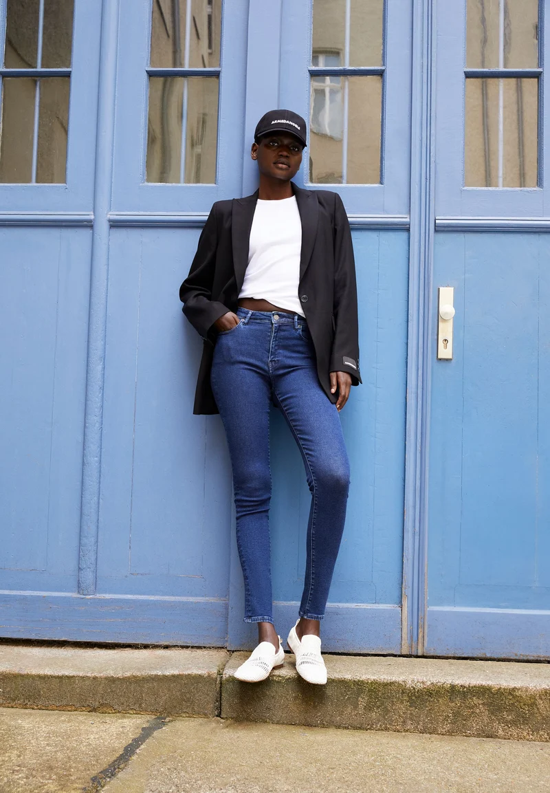 TILLAA | blueness