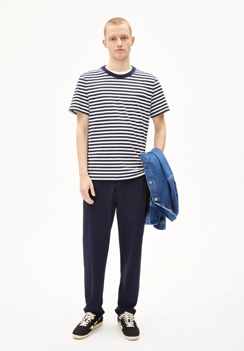 MAARKOS POCKET STRIPES | night sky-broken white