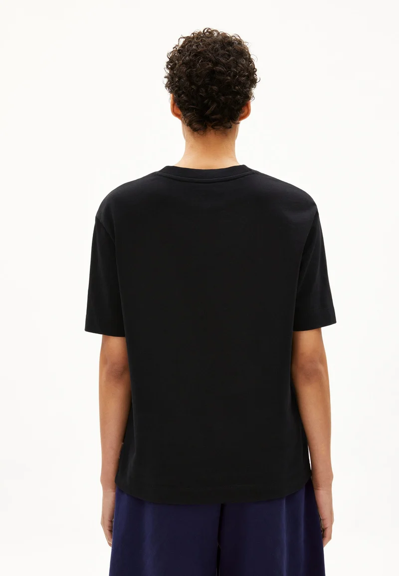 ICONIC Å TARJAA T-SHIRT | black