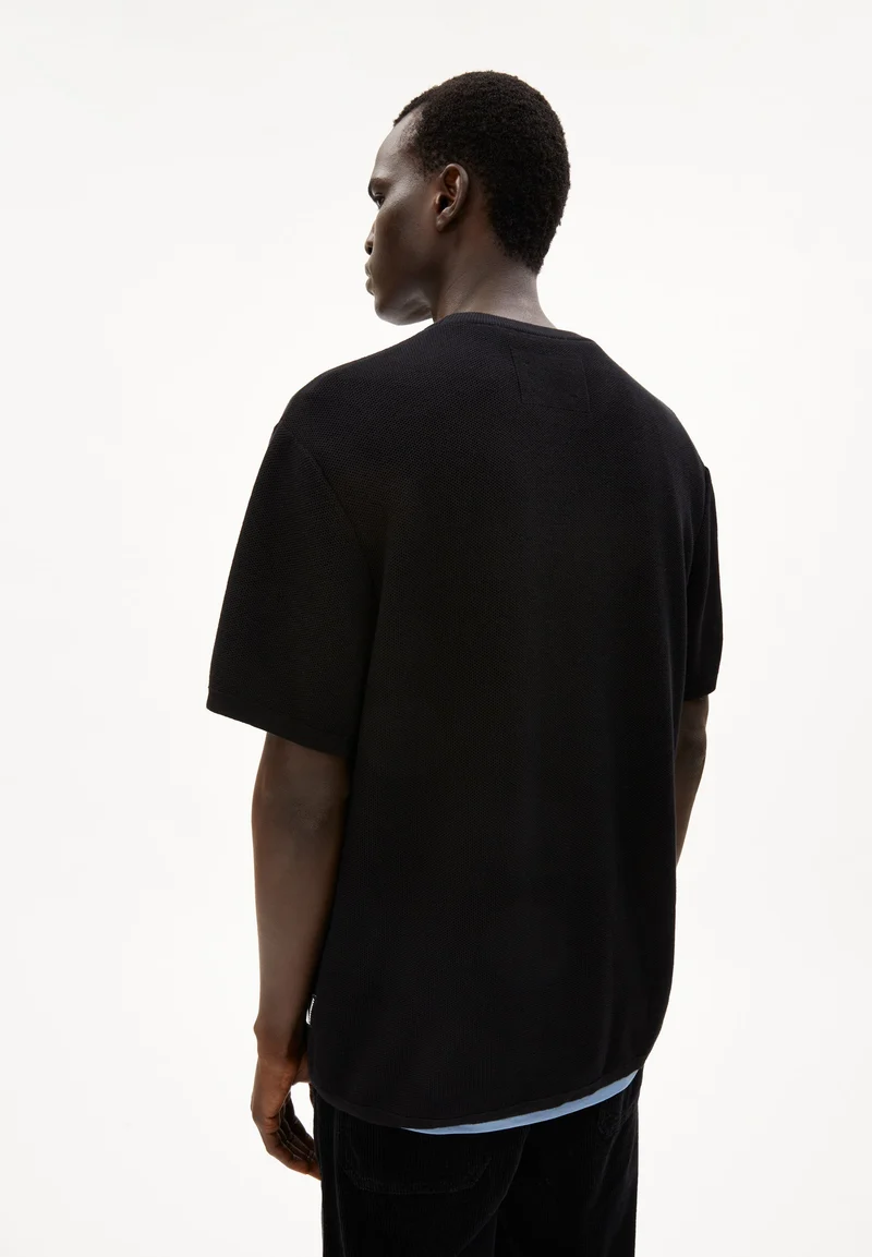 ERWAAN | black