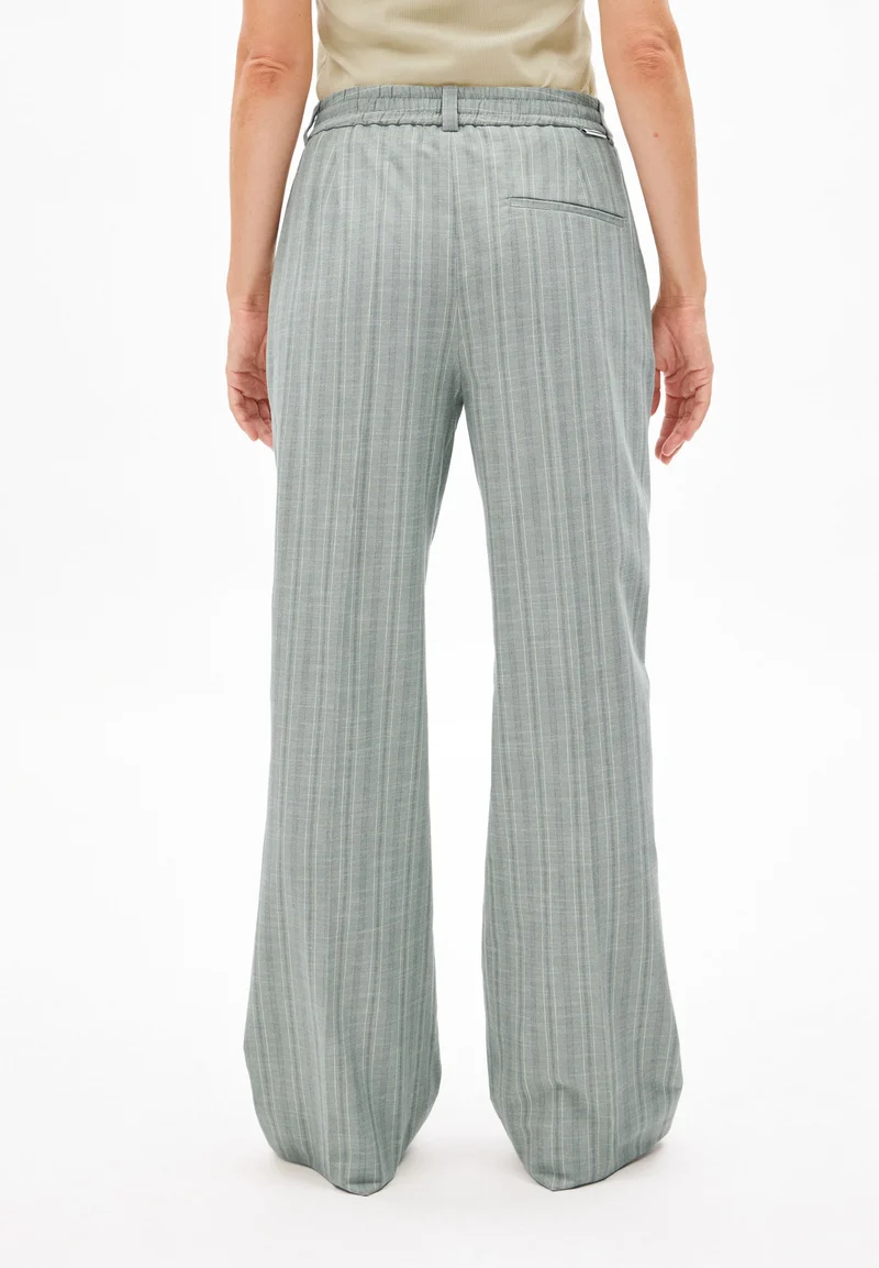 NUMAALI STRIPE | seagreen-light oatmilk