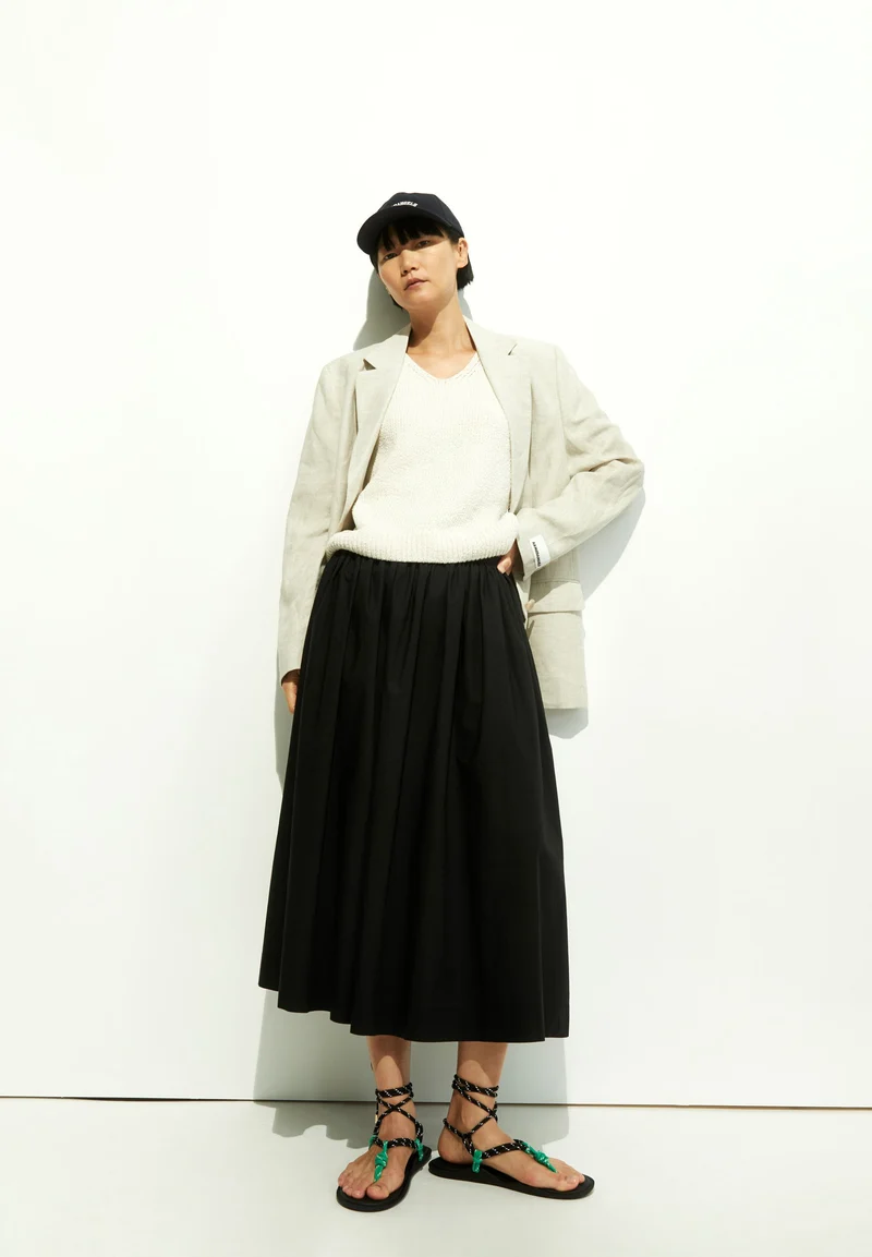 LANILAAR | black