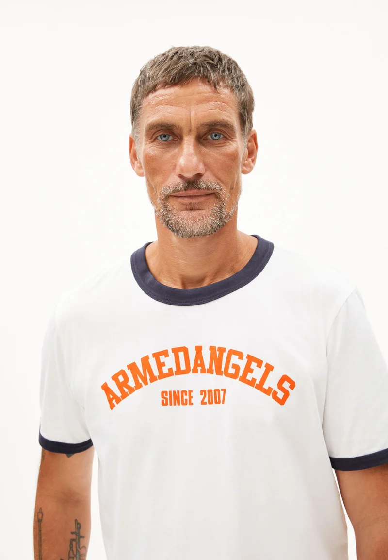 MAARKOS RINGER | white