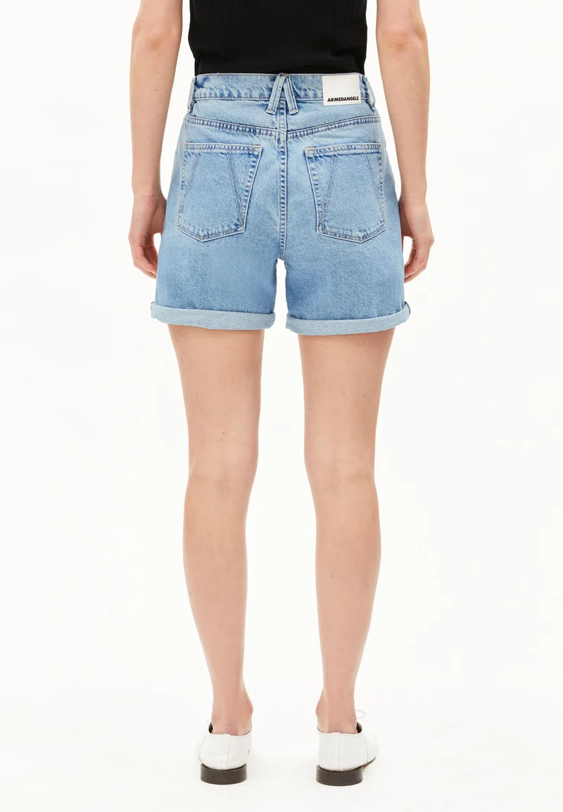 SHEAARI HIGH WAIST JEANS-SHORTS | fresh blue
