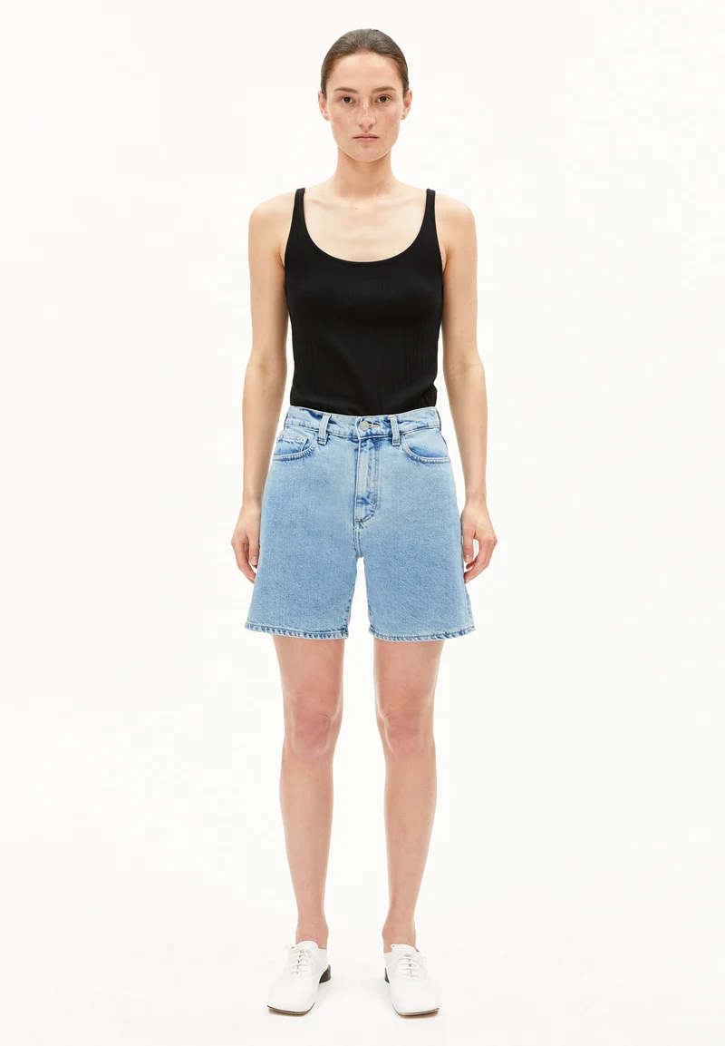 SHEAARI HIGH WAIST JEANS-SHORTS | fresh blue