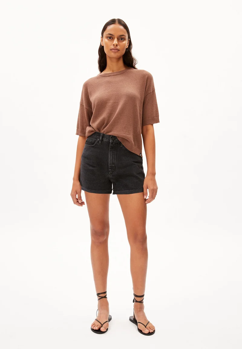 LEMEAA TURN | ebony black