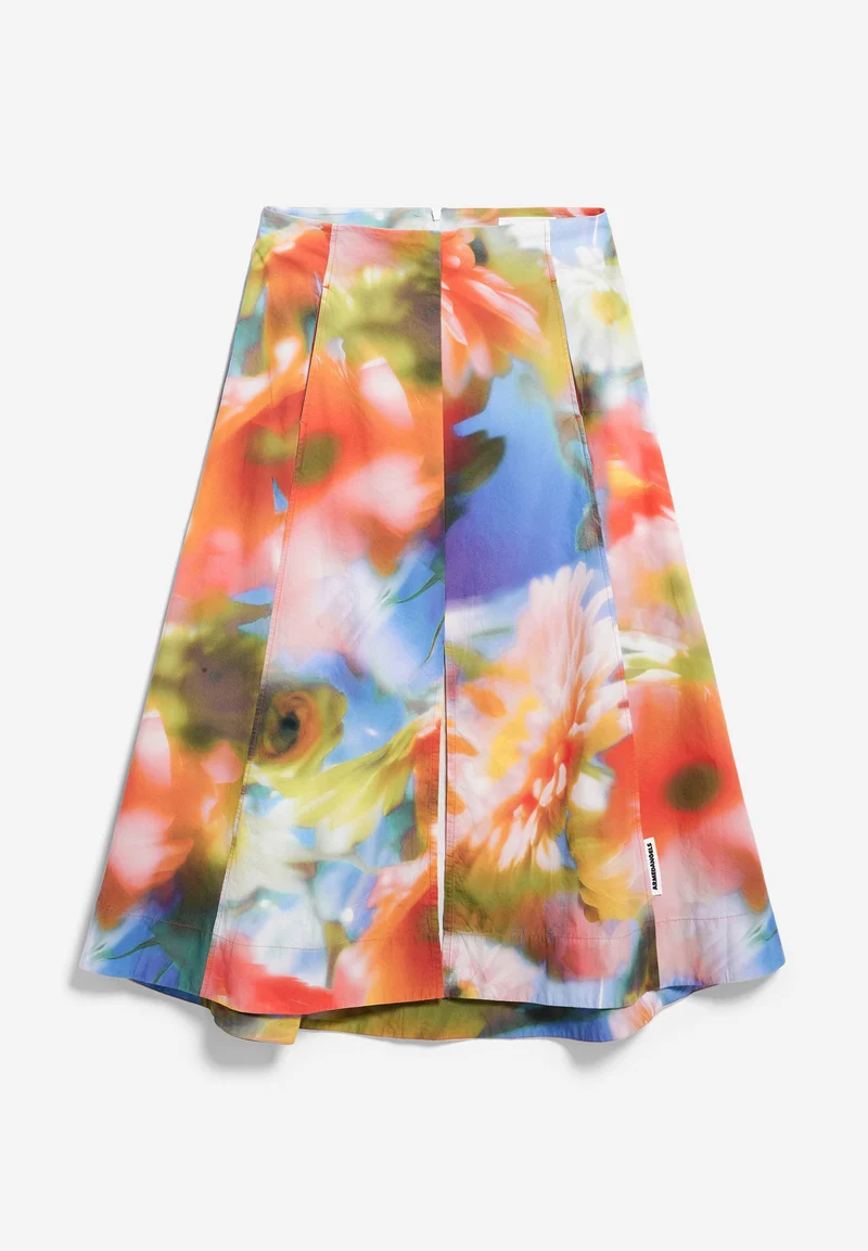 DELIAA NOSTALGIAA | poppy red
