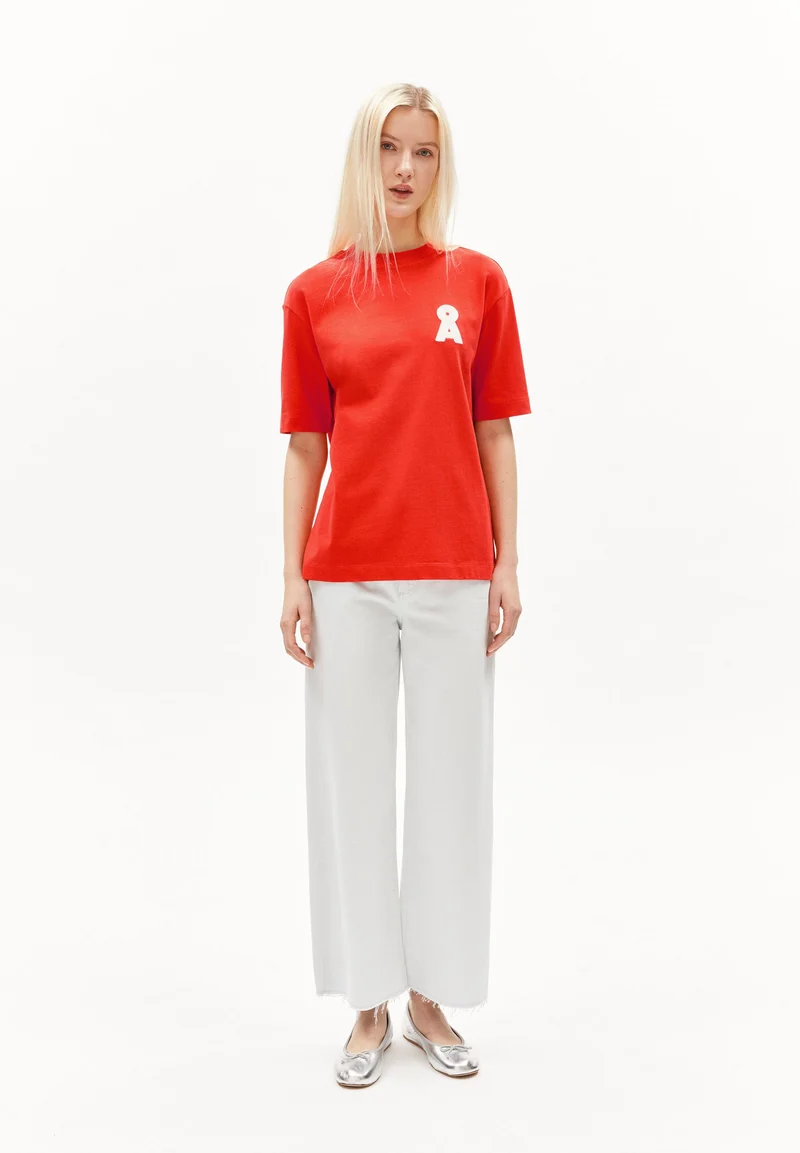 TARJAA Å EMBRO | poppy red