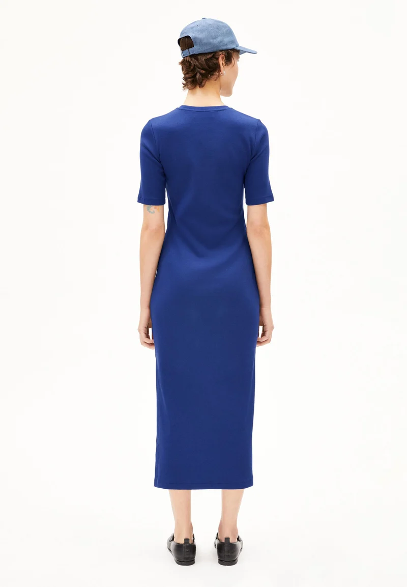 SEHAARAA | blue noon