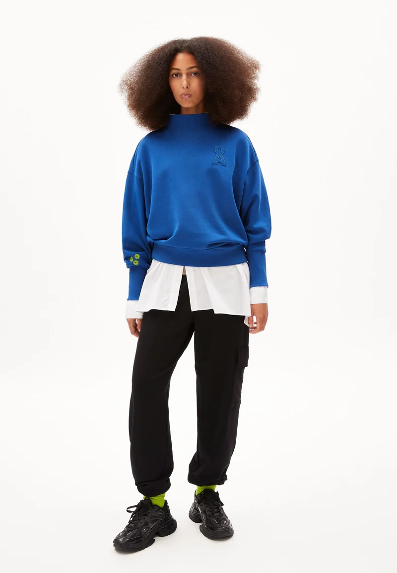 TAIDAA | dynamo blue