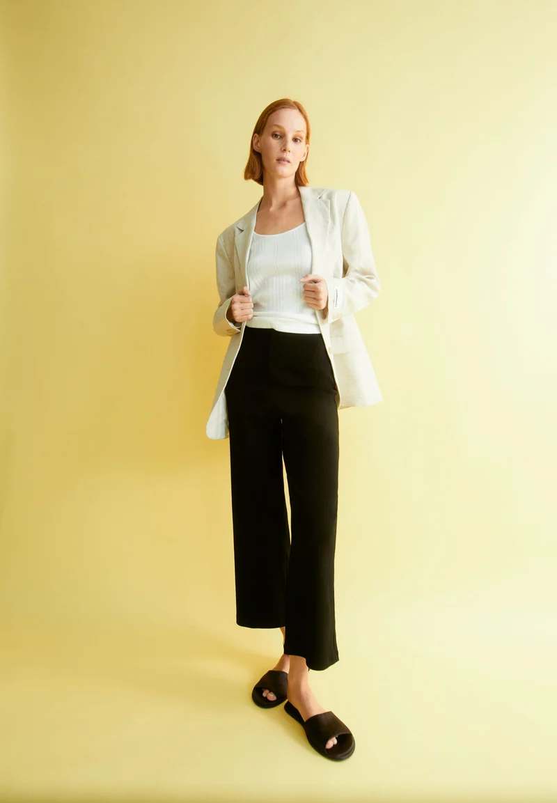 NIANAA RIPP-HOSE | black