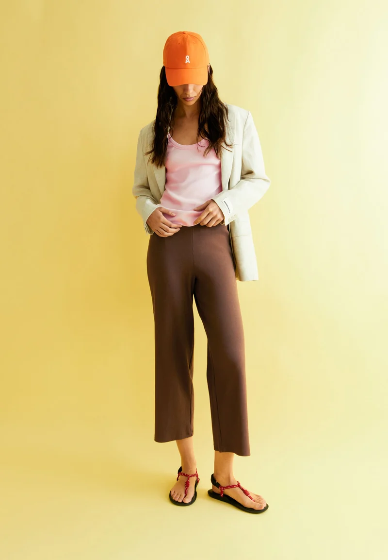 NIANAA RIPP-HOSE | toasty tan