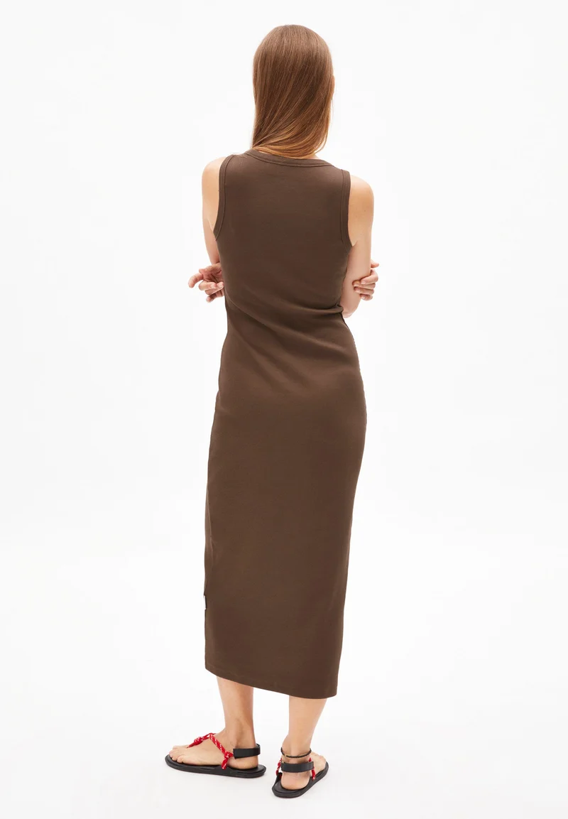 GOLDAA | toasty tan