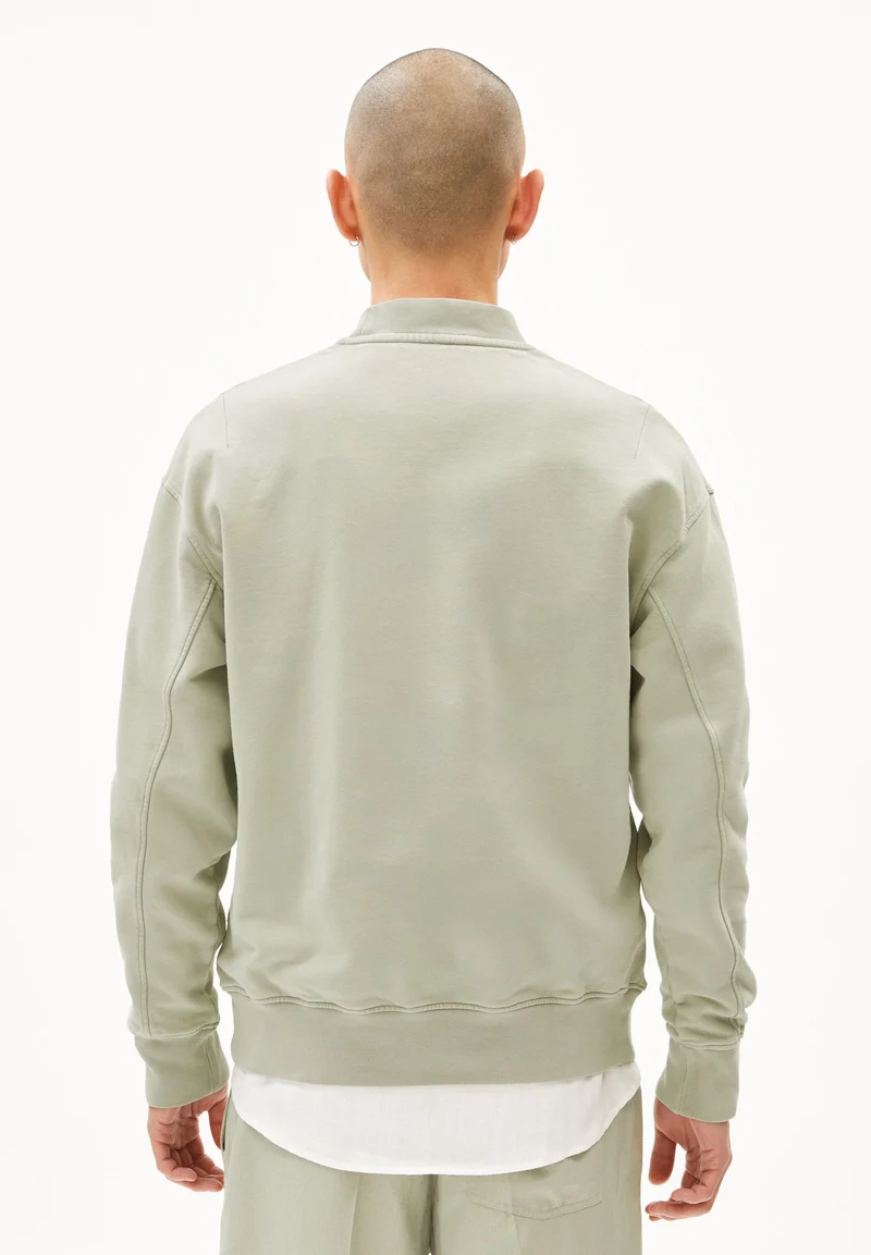 EMAAL CREWNECK GMT DYE | seagreen washed